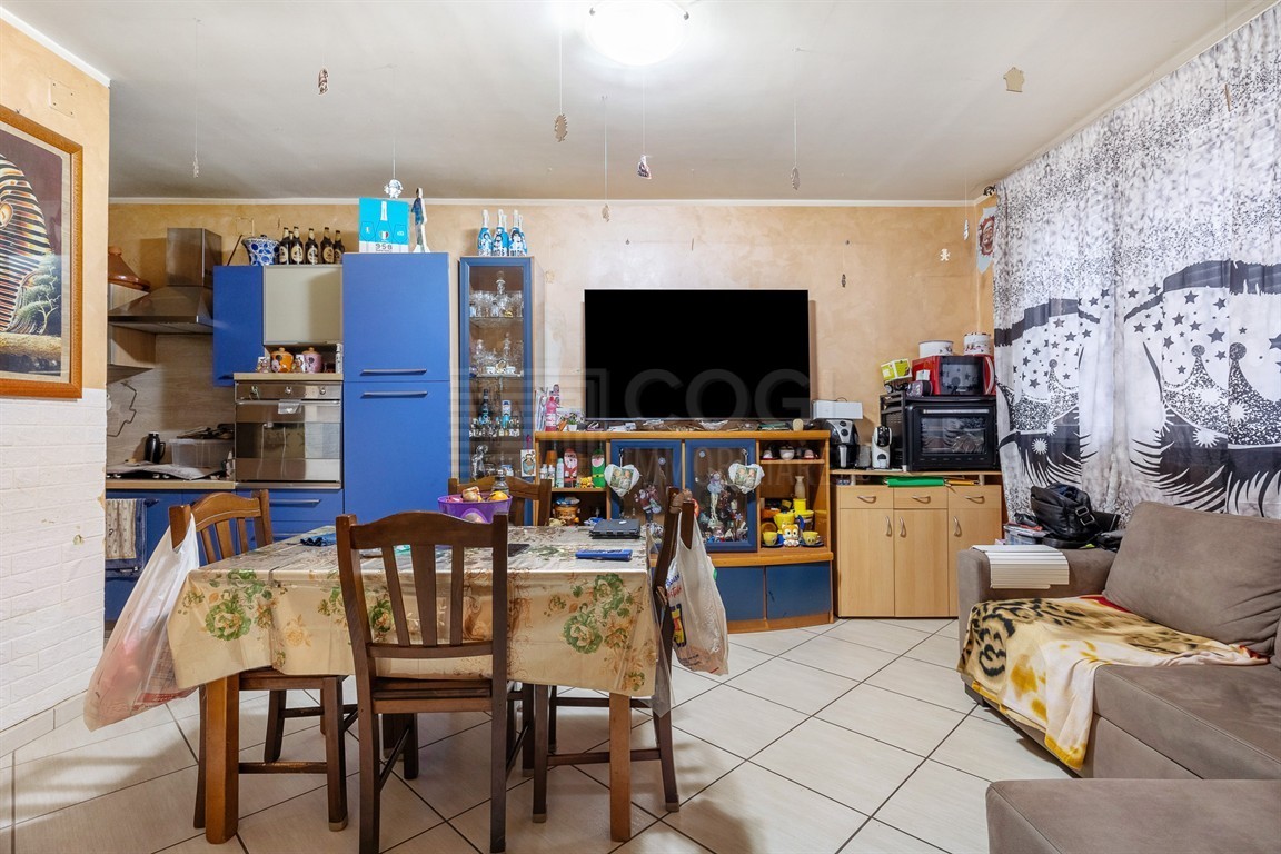 PORZIONE DI CASA INDIPENDENTE TERRA CIELO