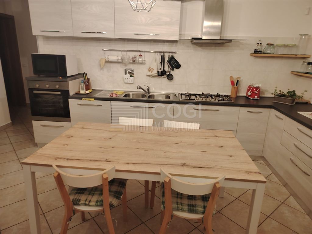 AMMOBILIATO GRAZIOSO BILOCALE