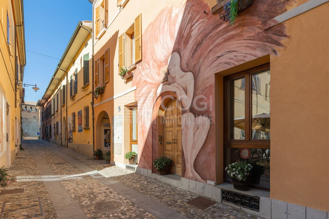 ARTE E FASCINO NEL CUORE DI DOZZA