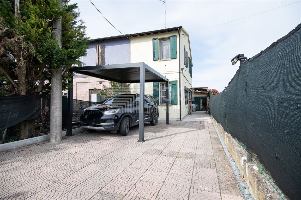 Il tuo angolo di tranquillità in campagna – indipendenza e calore a €99.000